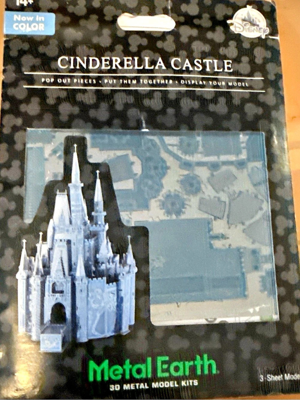 Metal Earth Cinderella Castle 3D Metal Model Kit NWT